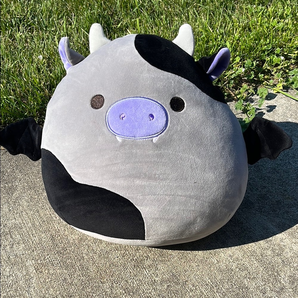Squishmallows vampire Cow Plush